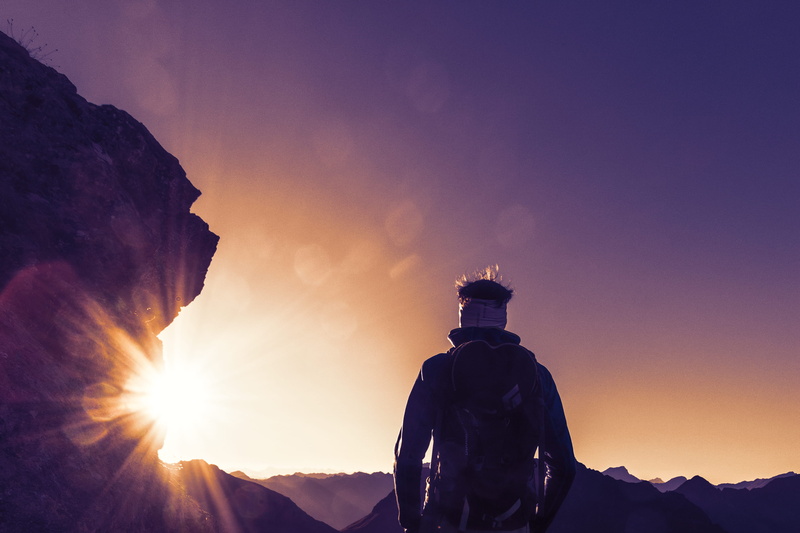 travel destinations, 2K, mountain, outdoor, flare, sun, one person, beauty in nature, sunset, looking out, tranquil scene, backpack, adventure, wander