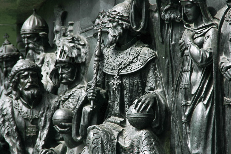 armed, men, male likeness, architecture, weapon, summer, religion, landmark, monument, human representation, anniversary, sword, millennium, novgorod, bronze