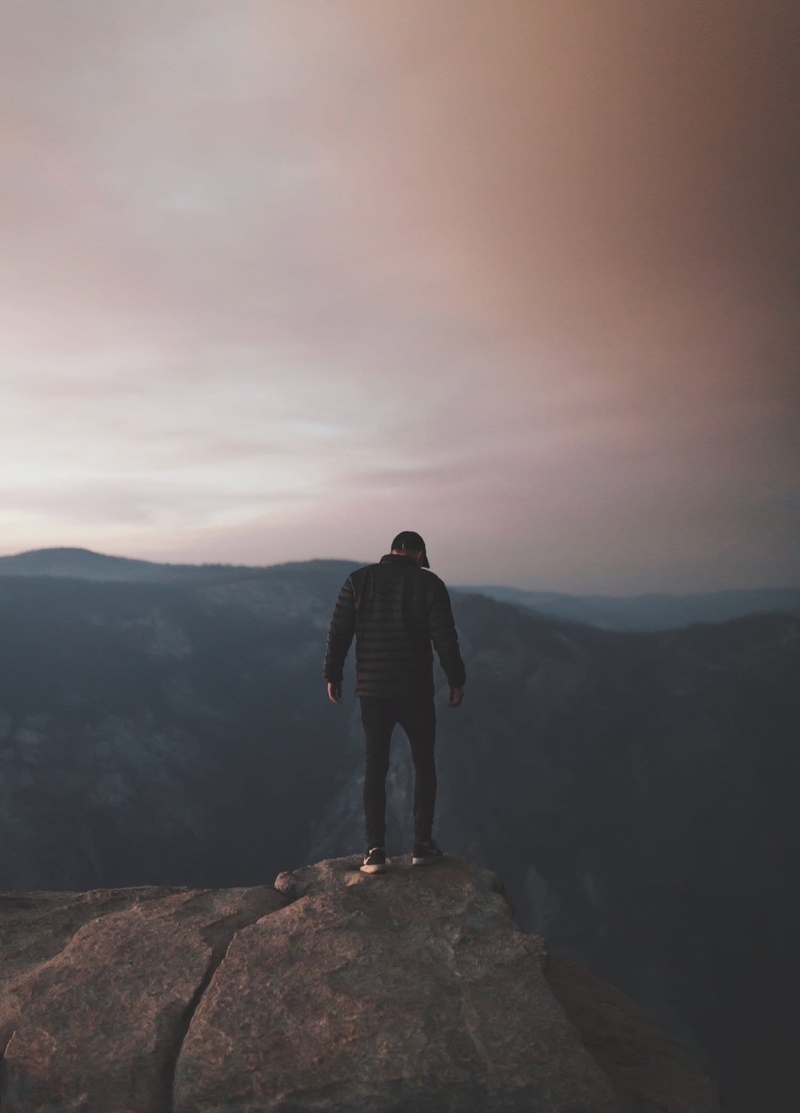 nature, leisure activity, beauty in nature, daytime, mountain range, black, pink, blue, tranquil scene, 1080P, solid, at the edge of, one person, mountains