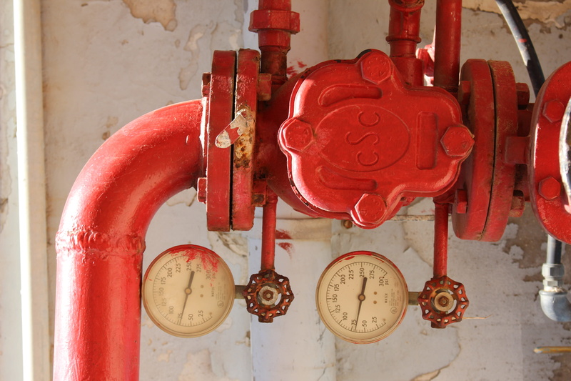 red, tube, metal, 5K, time, indoors, valve, machine valve, equipment, Mechanism, industry, Pressure, antique, old, pipe - tube, machine part, built structure