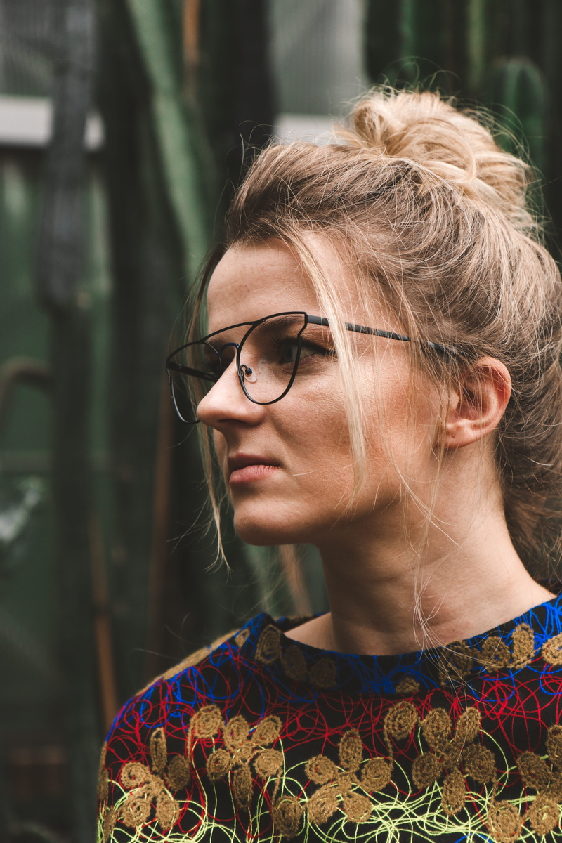 front view, female, hair, lifestyles, young adult, sharp feature, glasses, lady, young women, day, 5K, side, framed, glass, wearing, real people, eyewear