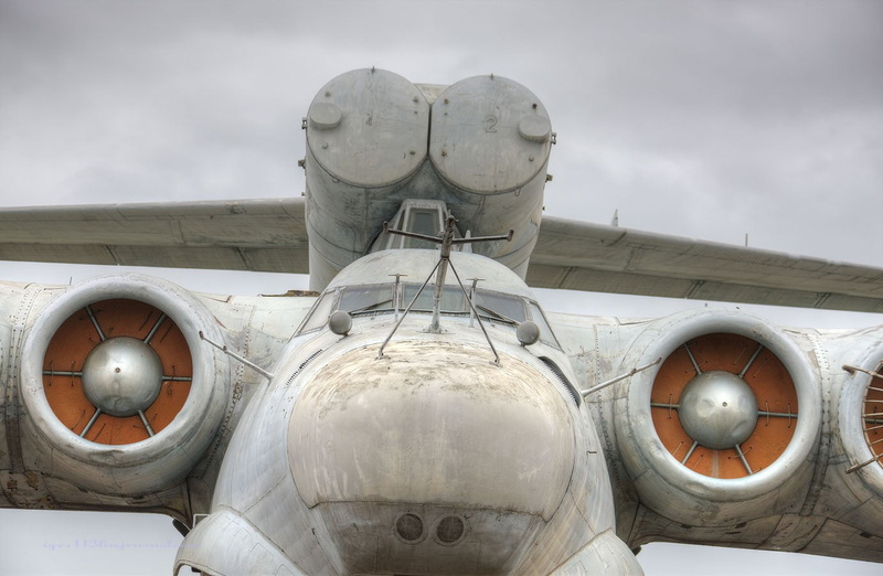 720P, flying, travel, Lun class ekranoplan, mode of transportation, airplane, vehicle, day, architecture, engine, public transportation, metal, aircraft