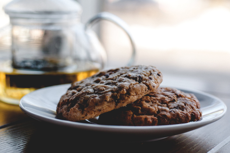 close-up, indulgence, tea, glass, jar, snack, oatmeal, saucer, pastry, dessert, homemade, food, sweet, top, cookie, baked, still life, cookies, refreshment