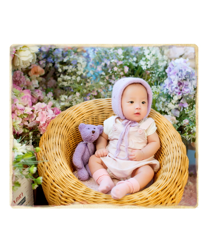 baby, basket, one person, chair, 2K, purple, young, children, front view, baby models, representation, cute, brown, rattan, toy, wicker, small, plush