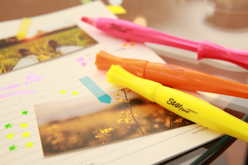 notes, text, marking, three, highlighter, fluorescent, paper, flowers, multi colored, creativity, western script, pentacle, close-up, drawing - art product