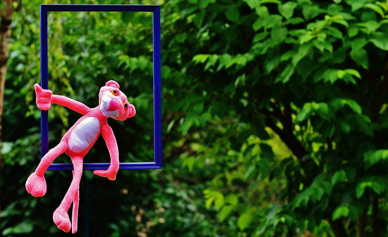fun, plush, nature, outdoors, unusual, figure, animal, sweet, paulchen panthers, day, human representation, tree, children, the pink panther, focus on foreground