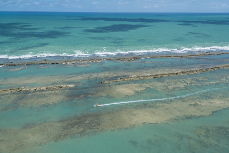 scenics - nature, water, alagoas, aquatic sport, beauty in nature, turquoise colored, horizon over water, sea, motion, high seas, land, 5K, sky, sport