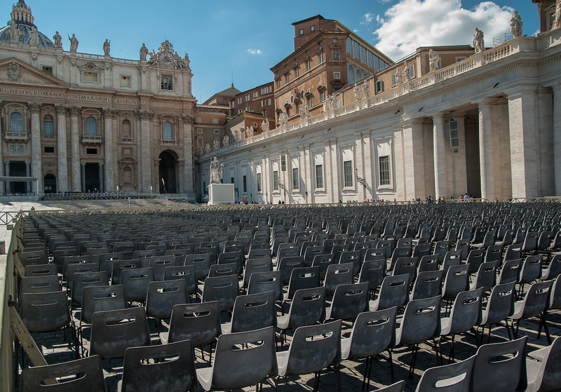 architecture, history, Up, side by side, architectural column, seat, john dory up, in a row, sky, 2K, Chairs, no people, education, travel destinations