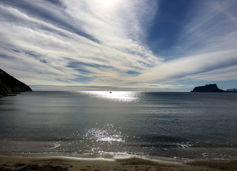 no people, beauty in nature, light, nature, 4K, idyllic, tranquility, clouds, coastline, penon, beach, land, sea, water, calpe, horizon over water, sky