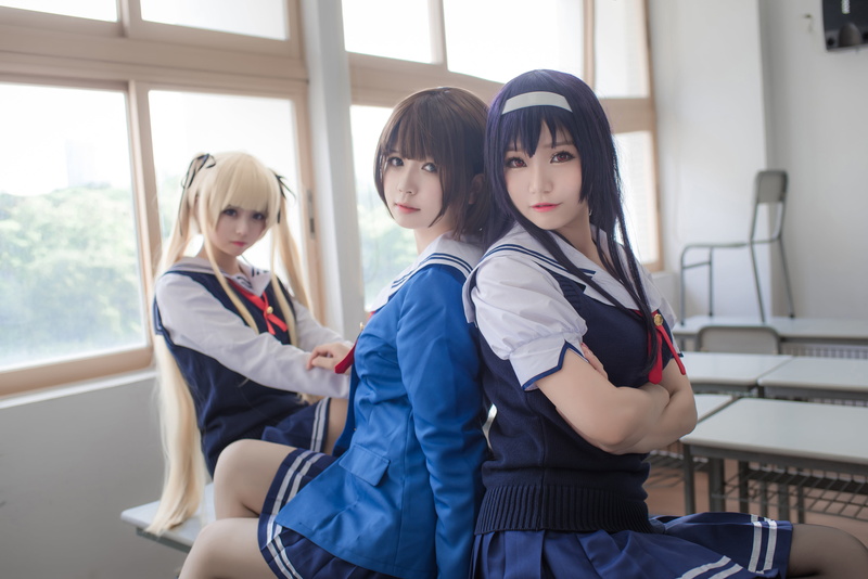 school uniform, women indoors, indoors, cosplay, Katou Megumi, classroom, looking at viewer, schoolgirl, women, Sawamura Eriri Spencer, Yoko Cos, Kasumigaoka Utaha