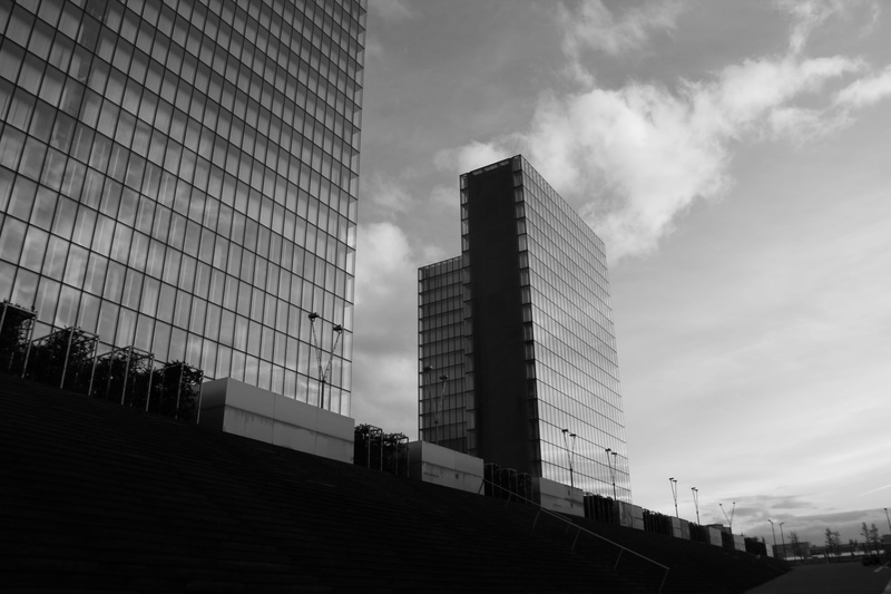 paris, cloud - sky, tall - high, architecture, giant, françois mitterrand, city, wall, modern, glass - material, windows, urban, building exterior, library