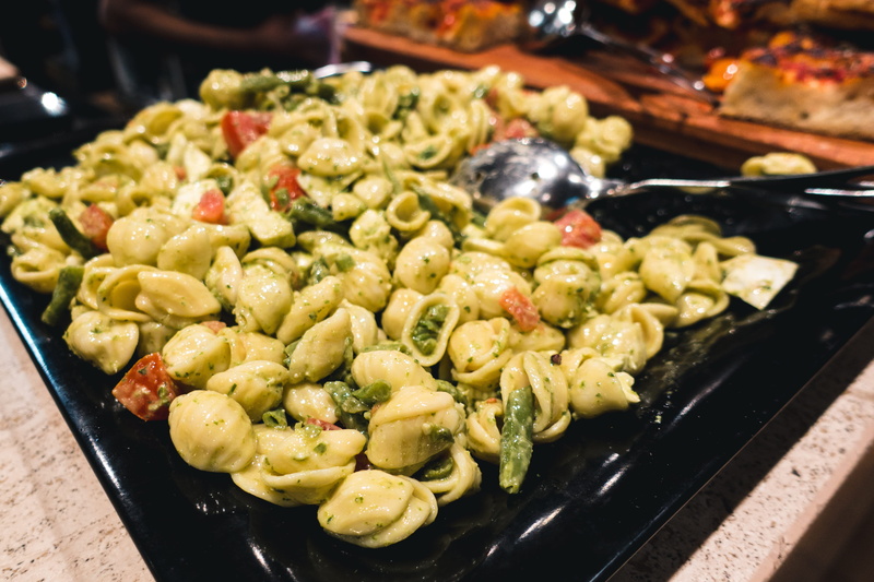 kitchen utensil, ready-to-eat, indoors, vegetarian food, restaurant, italian, food And Drink, 4K, tomatoes, green, vegetable, dinner, healthy Eating, kitchen