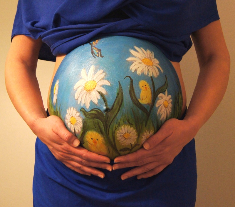human body part, hand, baby, 2K, body part, margriet, holding, lifestyles, belly painting, flowers, standing, beginnings, midsection, front view, chick