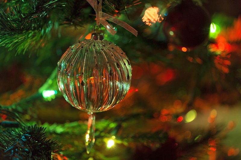 Christmas ornaments, art, macro, 1080P, hd, 2048x1365 px, christmas, ornaments, black, px, x