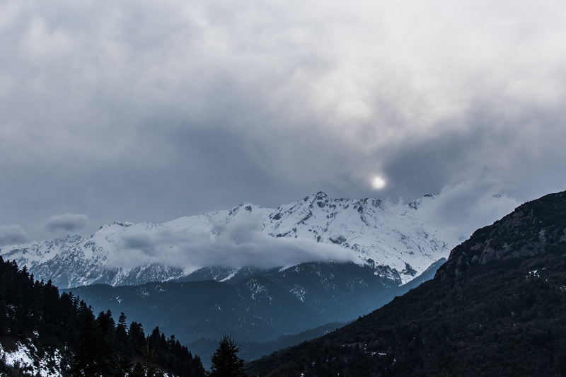 coniferous tree, environment, mountaintop, mist, cloudscape, 5K, photography, cloud, mountain, snow, covered, angle, black, winter, beauty in nature, snowcapped mountain