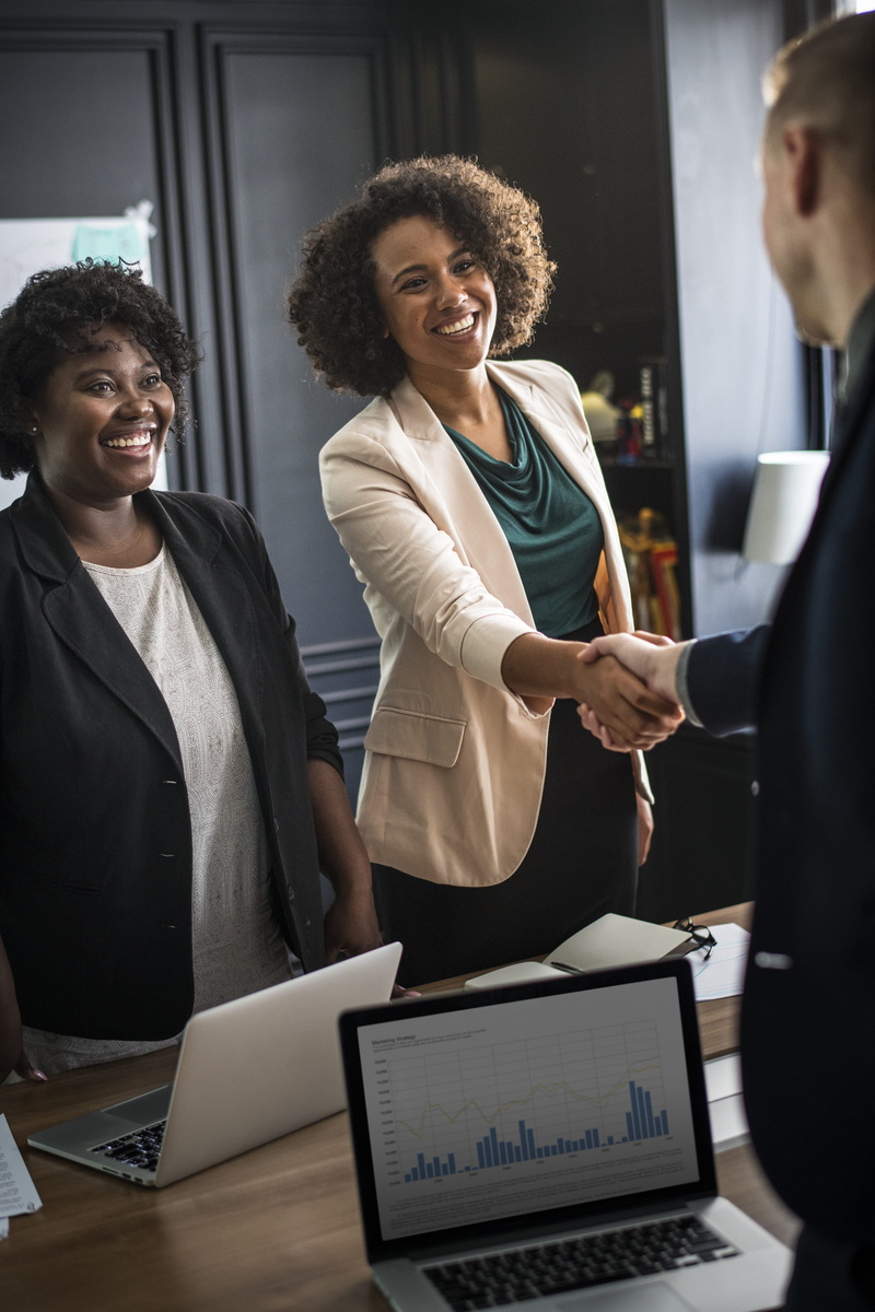 hand, s, handshaking, women, handshake, people, gadgets, business, young women, businessman, together, man, greeting, laptops, woman, corporate business