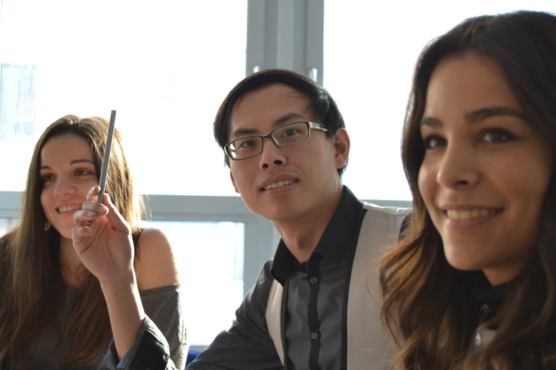 language school, young women, young adult, group of people, button, 4K, wearing, hairstyle, eyeglasses, indoors, looking at camera, long, young men, adult