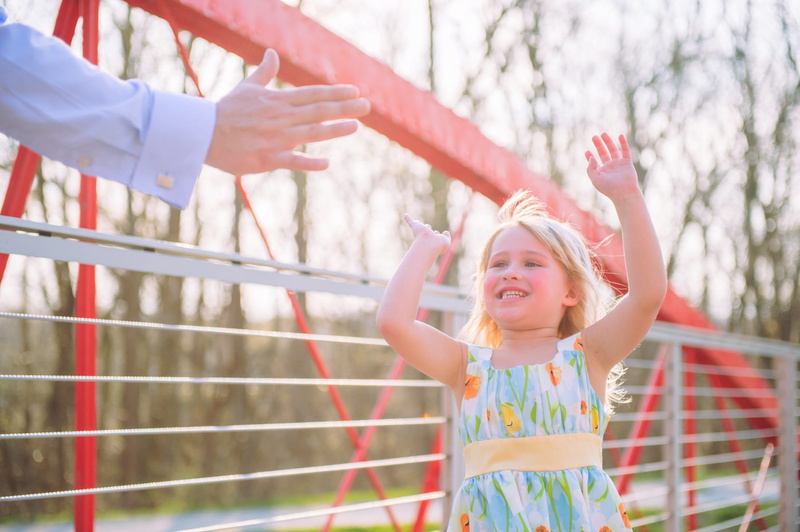 girl, leisure activity, innocence, childhood, real people, smiling, young, day, high five, lifestyles, outdoors, front view, child, joy, girls, celebrating