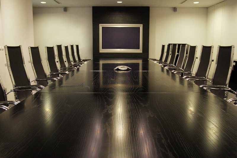 meeting, 2K, building, seat, arrangement, iocenters, office, aisle, black, board room, empty, lot, education, no people, table, absence, school, meeting room