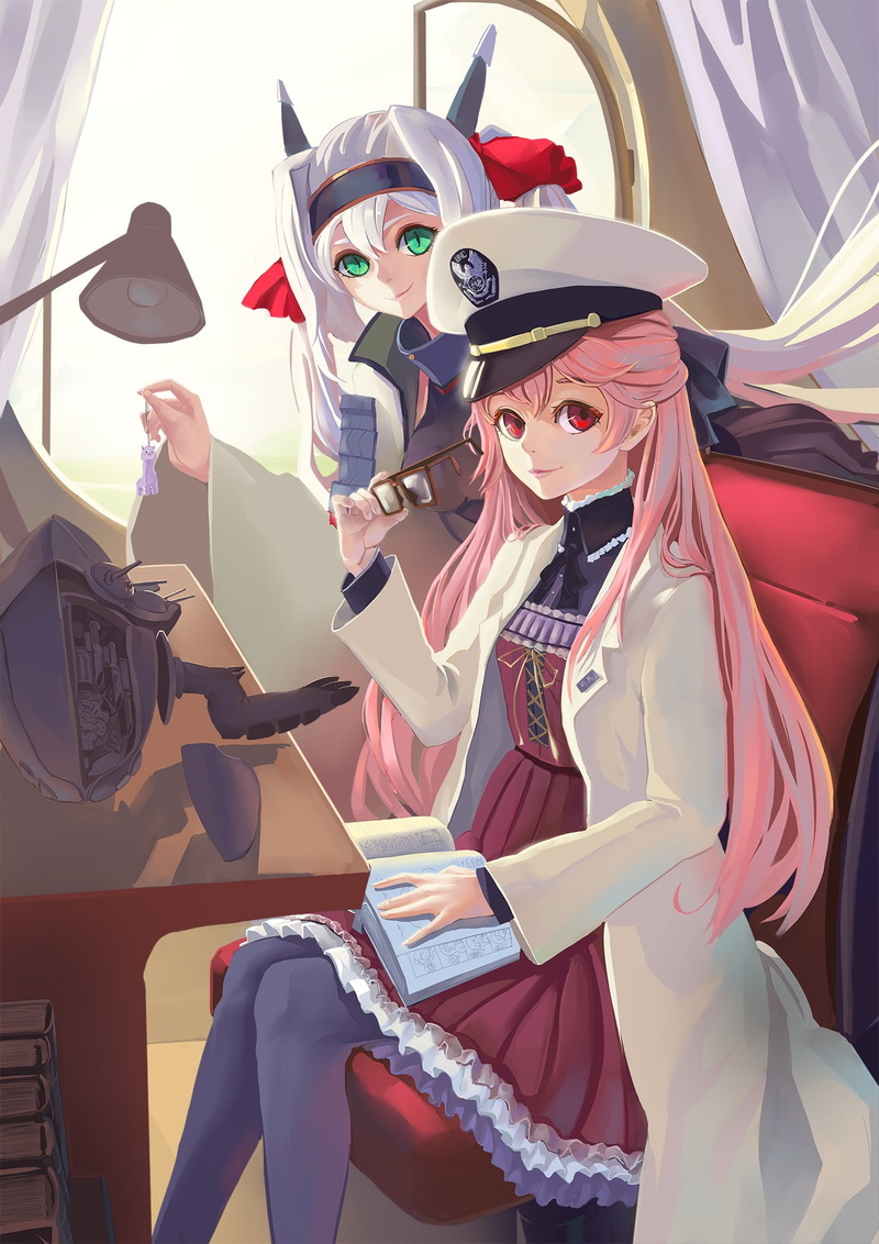gray hair, adult, smiling, red eyes, happiness, communication, using laptop, people, teenager, men, anime, fashion, music, 1080P, computer, emotion, sitting