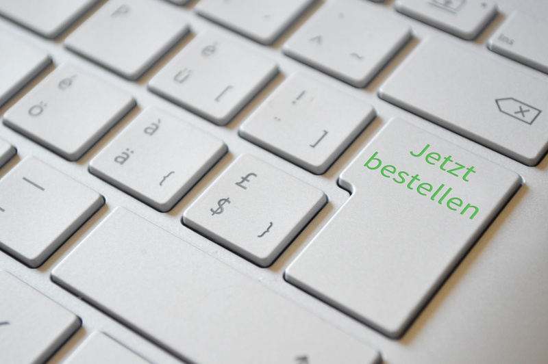 online, button, computer equipment, buy, purchase, text, no people, keyboard, connection, computer part, close-up, technology, western script, pay, computer