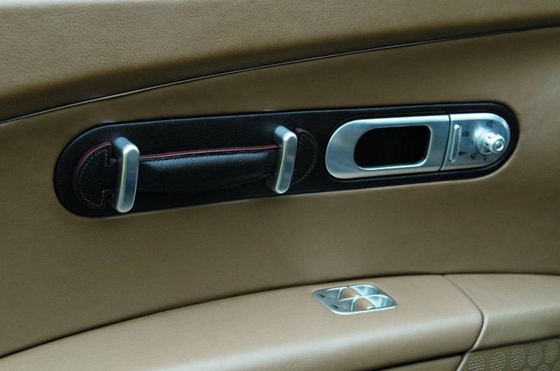 par, land vehicle, car door, fbg, technology, metal, air conditioner, mode of transportation, leather, luxury, transportation, no people, wealth, push button