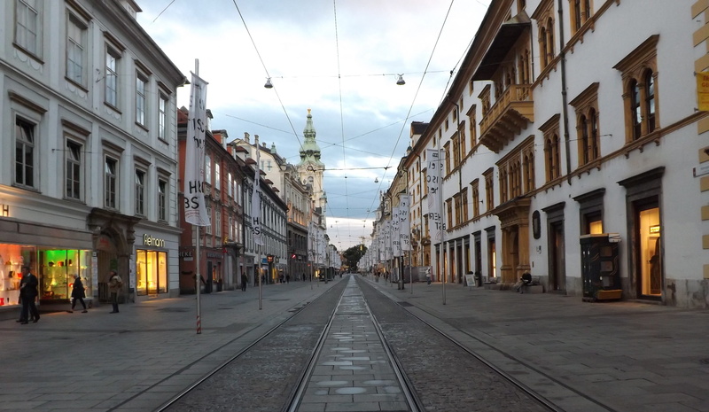 city, the way forward, diminishing perspective, old house, mode of transportation, track, graz, austria, cable car, architecture, street, 4K, built structure