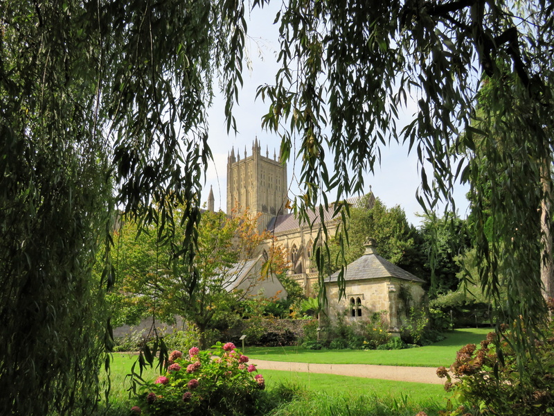 growth, outdoors, 4K, england, historic, beauty in nature, building, building exterior, built structure, plant, land, nature, day, grass, cathedral, no people