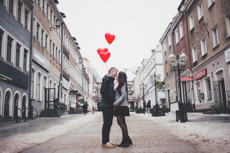 togetherness, women, valentines, adult, emotion, building, concrete, daytime, romance, positive emotion, couple, people, couple - relationship, city, affection
