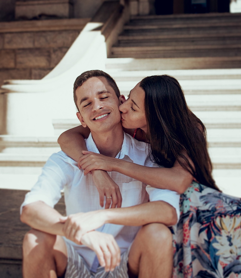 people, blur, beautiful woman, young women, young adult, hug, joy, photo, togetherness, woman, couple - relationship, two people, men, heterosexual couple