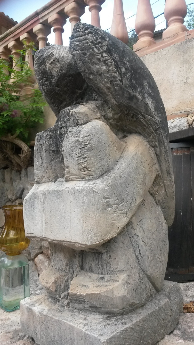 architecture, art and craft, stone, representation, human representation, 2K, human body part, body part, real people, water, stone material, sculpture