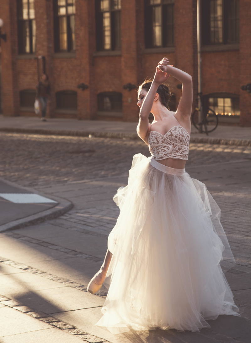 tutu, wedding dress, wedding, beauty, sunlight, one person, neckline, women, females, full length, ballerina, bride, love, married, fashion, caucasian Ethnicity