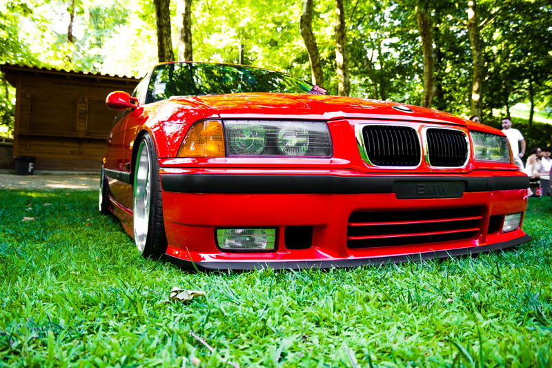 stationary, 5K, motor vehicle, low, no people, growth, land, car, outdoors, field, grass, day, E 36, nature, transportation, BMW, plant, mode of transportation