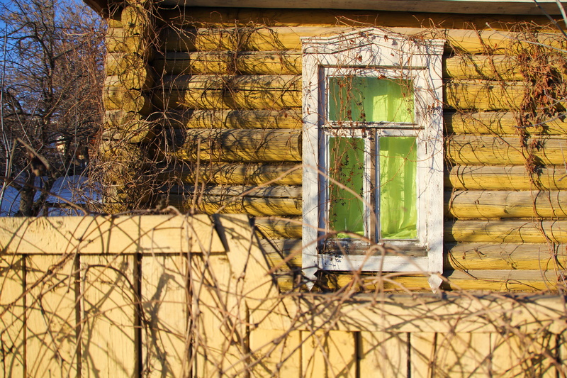 vintage, construction, ufa, day, snow, board, winter, green color, rural, house, sunlight, culture, outdoors, background, farmhouse, window, cold temperature