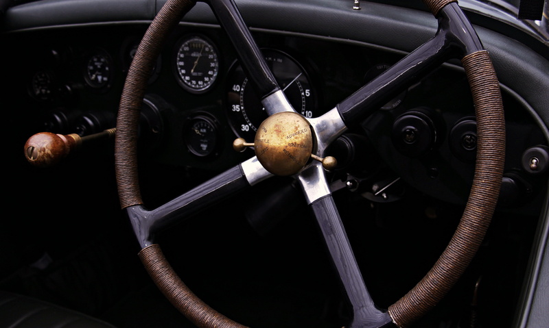 close-up, auto, equipment, technology, gearshift, transportation, automotive, classic, speedometer, indoors, oldtimer, luxury, 5K, engine, dashboard, land vehicle