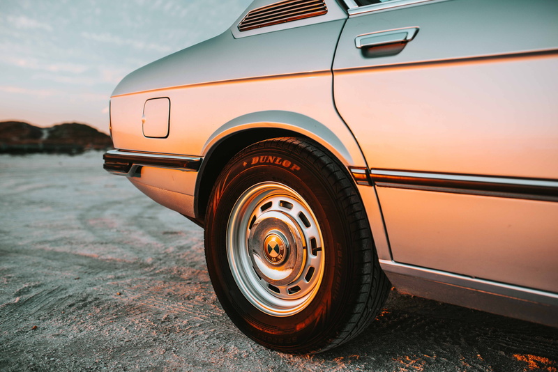 nature, wheel, vehicle, stationary, tire, orange color, vintage, day, drive, gray, bmw, bumper, caravan, mode of transportation, city, car, parking, retro styled