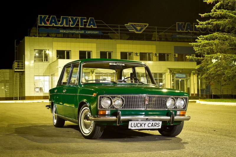 green, text, mode of transportation, outdoors, retro, 1080P, city, #flooring, VAZ, western script, built structure, Girl, retro styled, night, motor vehicle