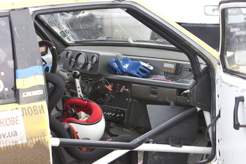 rally, glass - material, machine, vaz, motor vehicle, car, communication, control, transportation, travel, control panel, day, racing, race car driver