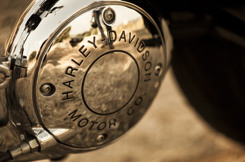 western script, text, old, harley davidson, moto, indoors, 1200, single object, business, communication, shape, dom, geometric shape, anniversary, street
