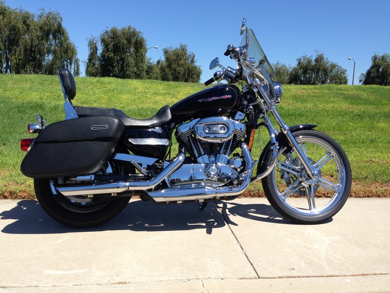 sportster, land vehicle, stationary, mode of transportation, 2K, blue, day, shadow, road, harley davidson, grass, wheel, parking, field, sky, bicycle
