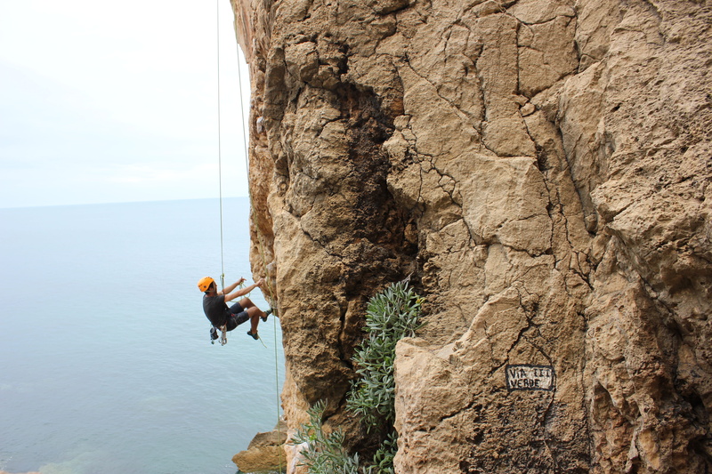 mountain, male, sport, rock - object, rock face, nature, rock climbing, climb, rock, climbing, leisure activity, effort, adventure, rope, 5K, extreme sports