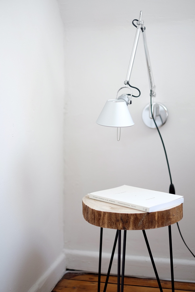 electric lamp, desk, design, illuminated, home, stool, near, items, white color, home interior, table, interior, domestic room, lighting equipment, wooden