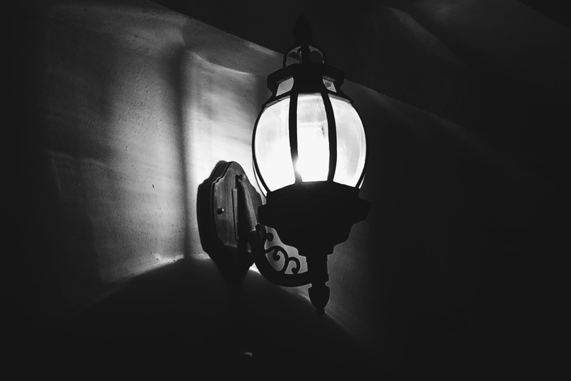 backlit, bulb, street, hand, indoors, electricity, people, men, city, ceiling, shadow, wall - building feature, night, 1080P, human body part, illuminated