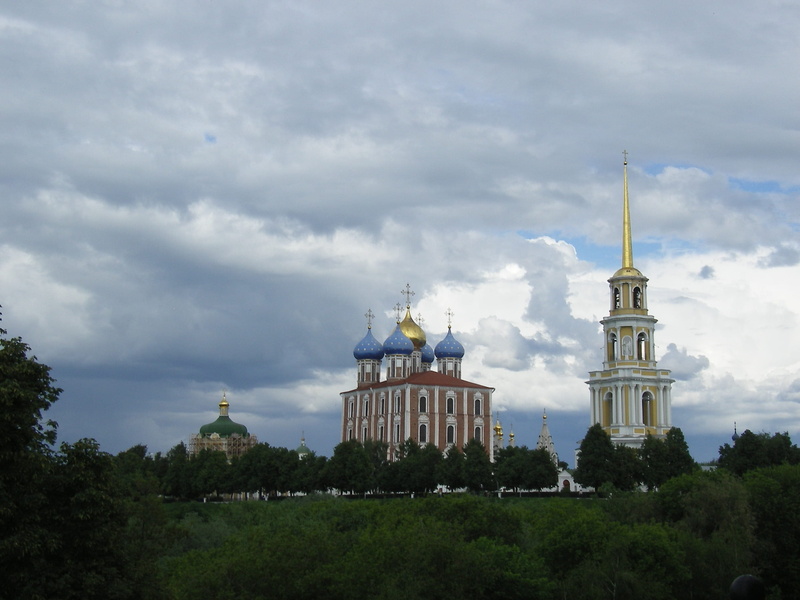 tourism, the kremlin, famous Place, nature, City, place of worship, architecture And Buildings, tower, spire, outdoors, belief, plant, travel destinations