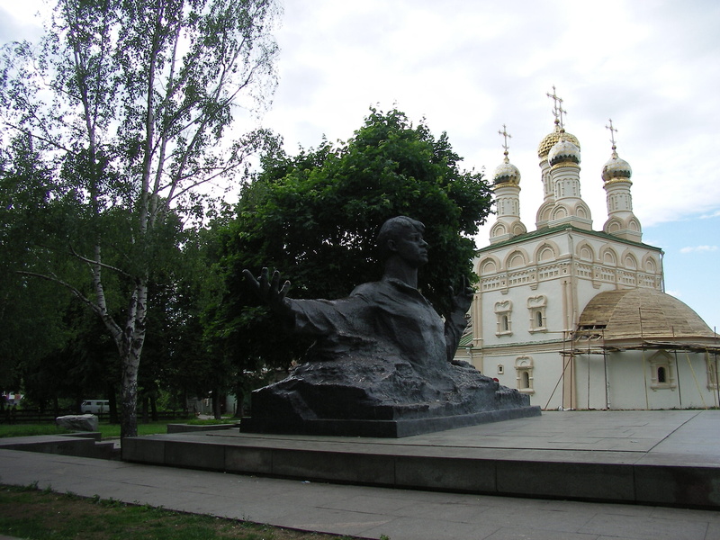 building, creativity, Monument, religion, City, ornate, spirituality, place of worship, sky, belief, tree, Ryazan, 2K, famous Place, cloud - sky, travel destinations
