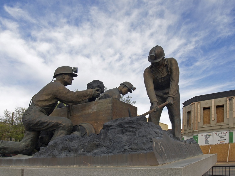 usa, four, architecture, male likeness, building exterior, nature, human representation, new mexico, memorial, cloud - sky, teamwork, historic, military