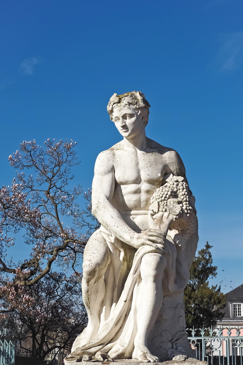 baroque, representation, human representation, no people, low angle view, architecture, 4K, statue, tree, male likeness, blue, stone, plant, figure, castle