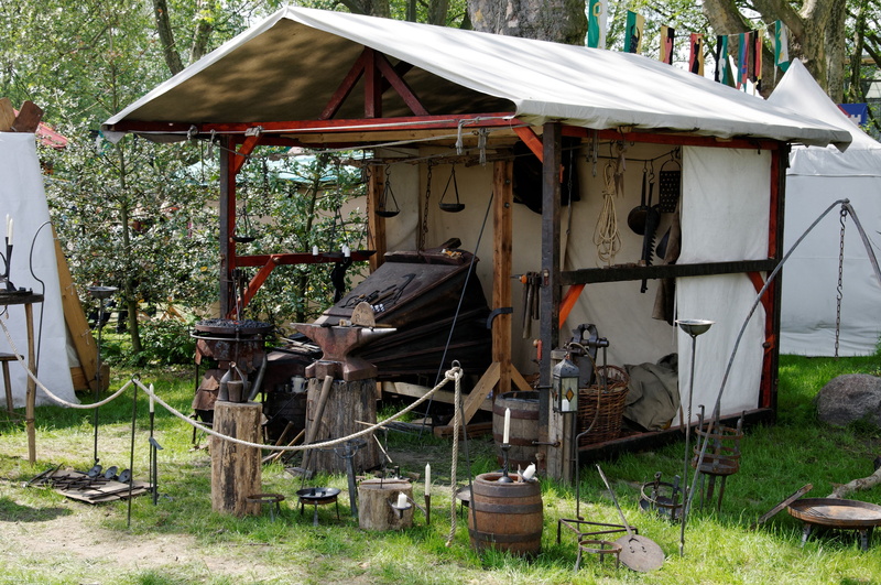 metal, grass, no people, wood - material, field, obsolete, outdoors, growth, forge, damaged, day, architecture, land, run-down, 4K, art, nature, medieval market
