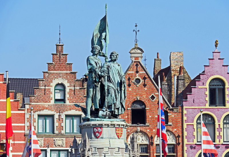old town, the past, medieval city, monument, religion, building exterior, city, still image, places of interest, art and craft, nature, sky, place of worship