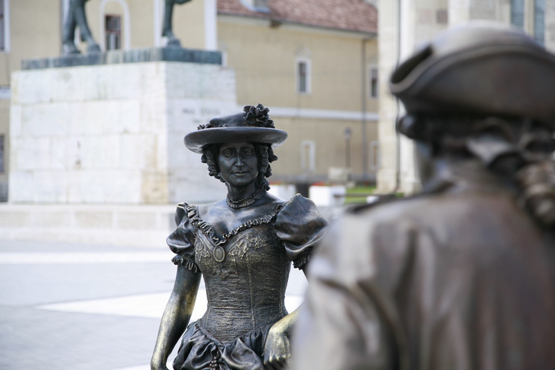 the past, day, decor, artwork, steel, black, creative, ornament, no people, creativity, city, man, Bronze Statues, government, military, building exterior